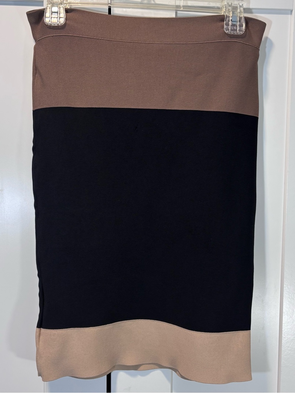 BCBGMAXAZRIA Scarlett Bandage Pencil Skirt M Black Taupe Colorblock Bodycon